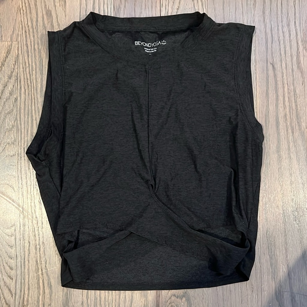 Beyond Yoga Cropped Tank